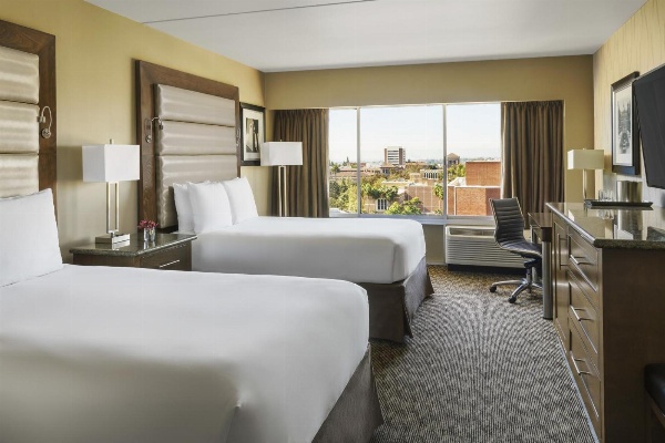 USC Hotel image 2